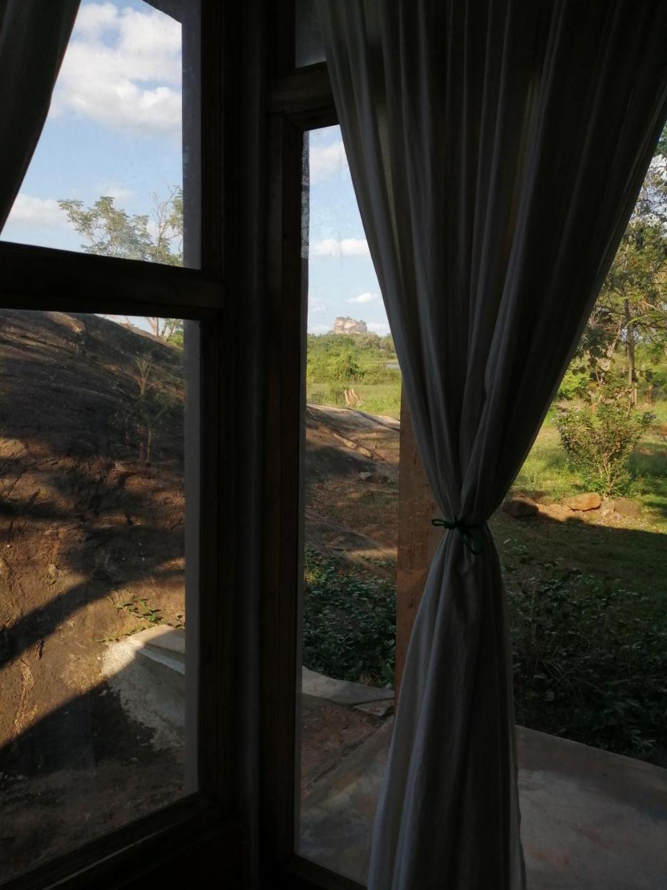 Sigiri Lake Paradise Sigiriya Ngoại thất bức ảnh